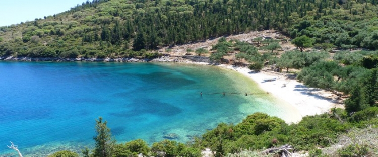 Vacanza in Grecia ad agosto: le destinazioni più richieste