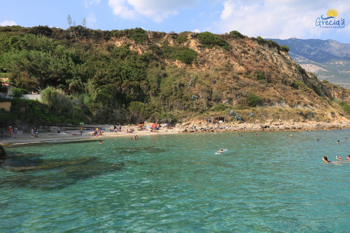 spiaggia di avithos cefalonia grecia