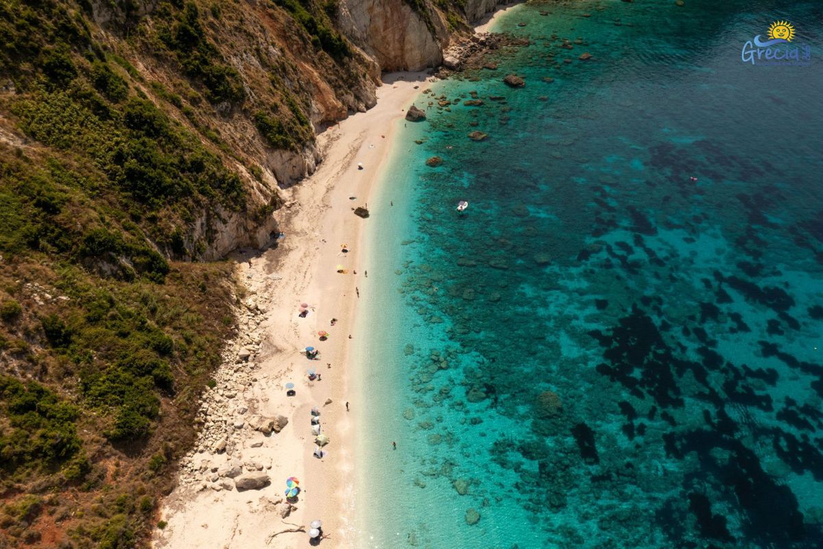 spiaggia di petani cefalonia grecia